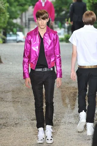 Look 15
